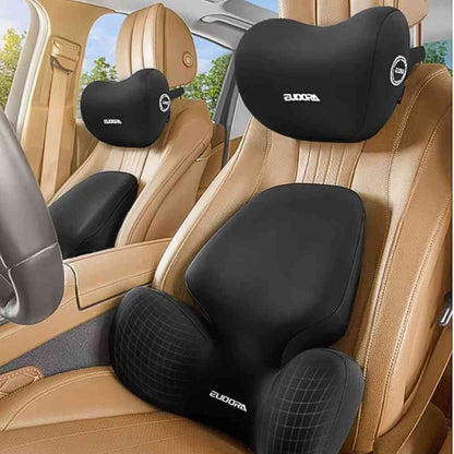 Coussin Cou Voiture noir sur des sièges