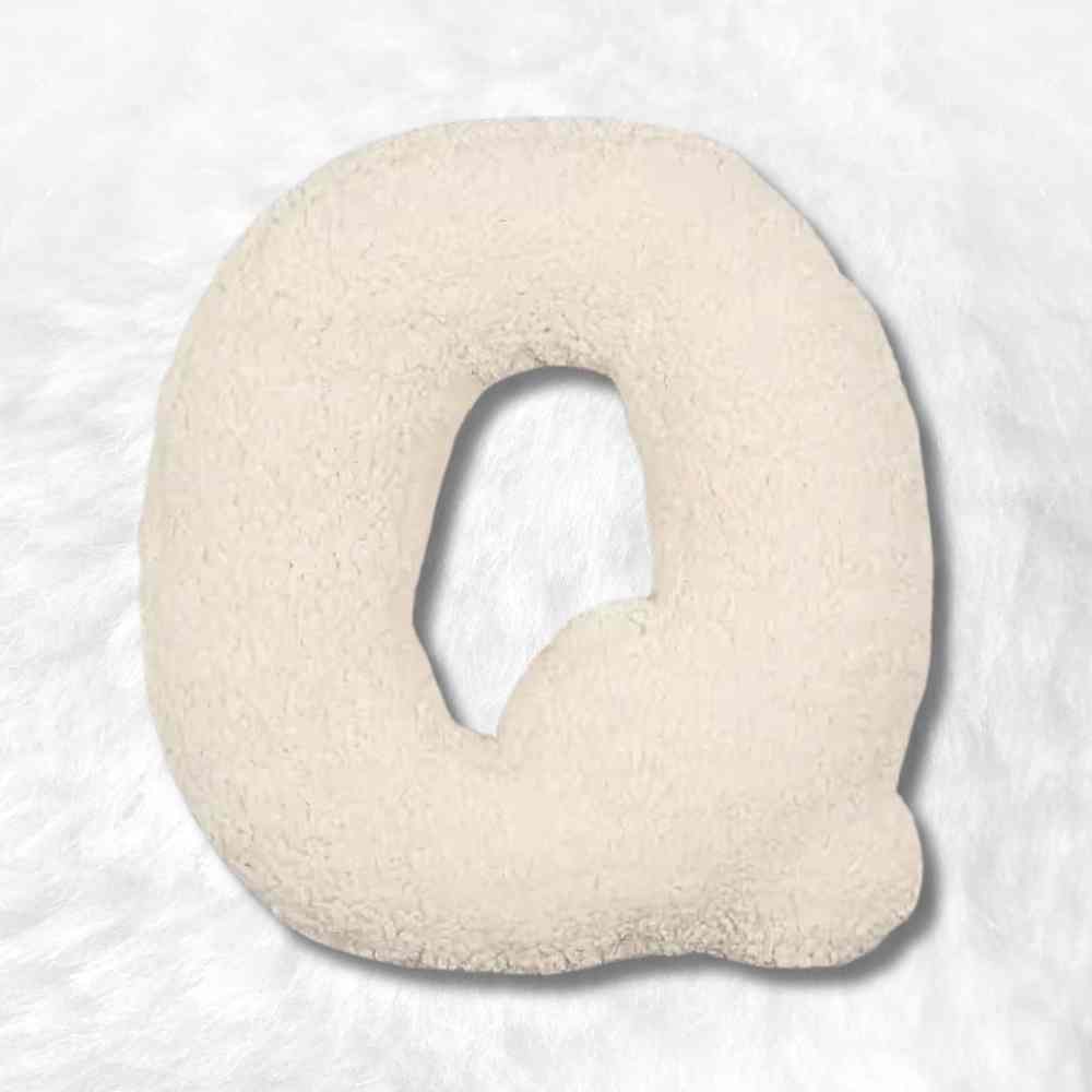 Coussin Lettre Q