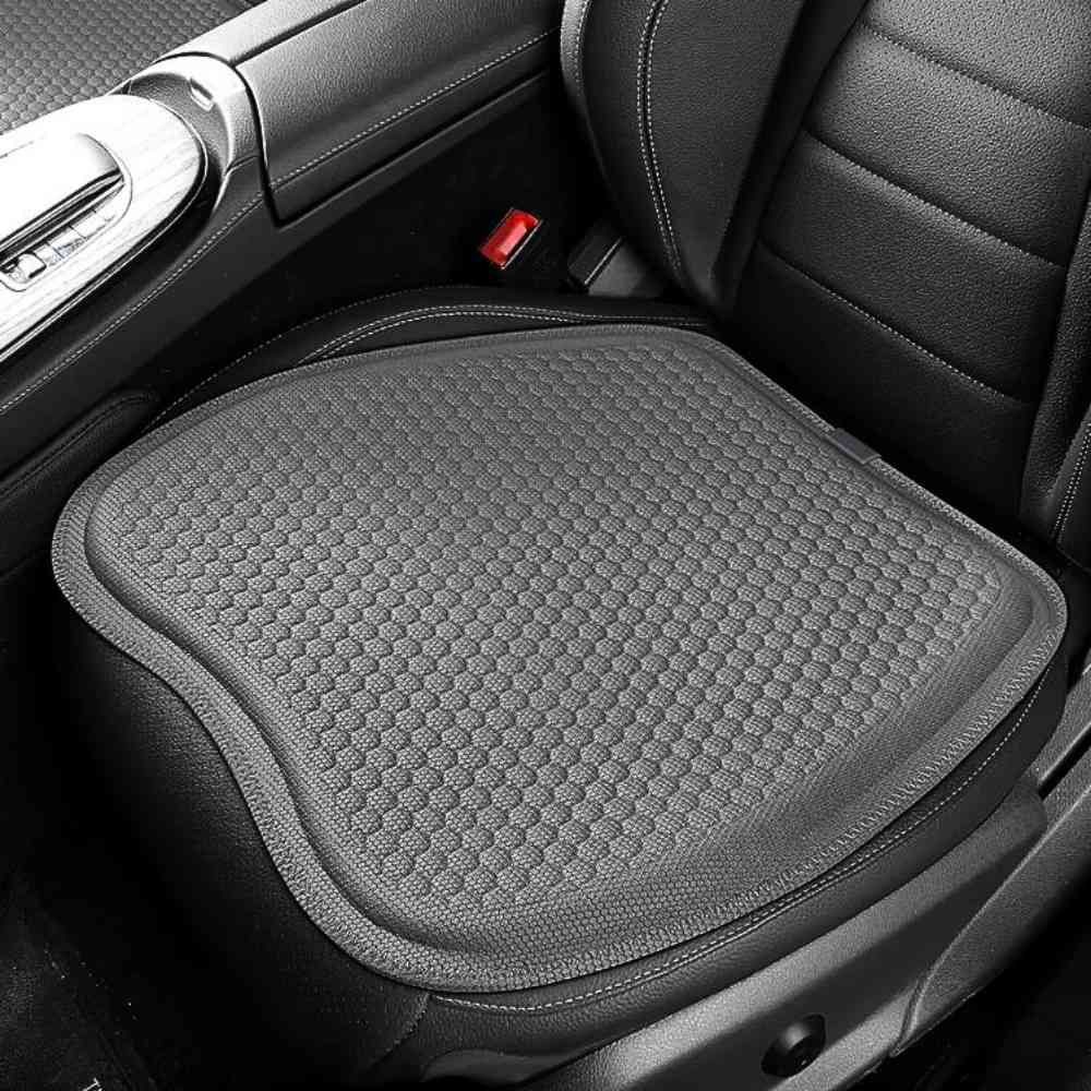 L'utilisation en voiture du Coussin Siege​ Frais gris