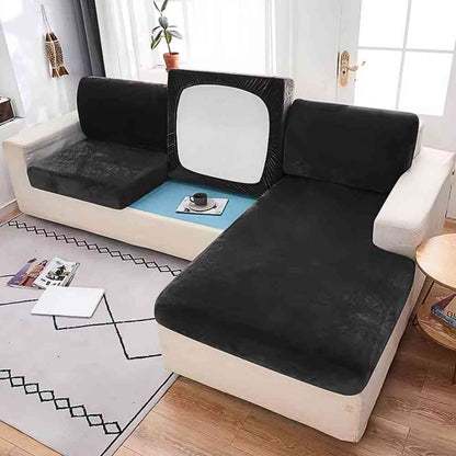 Un beau salon avec la Housse Canapé d'Angle noire sur un canap
